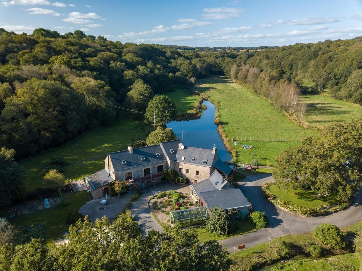 Bed and Breakfast Le Moulin Des Hirondelles Pluvigner Экстерьер фото
